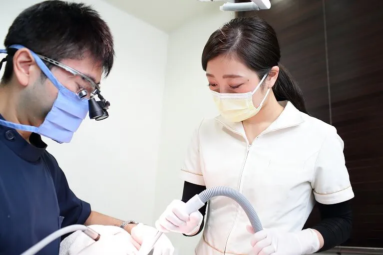 虫歯、歯周病治療